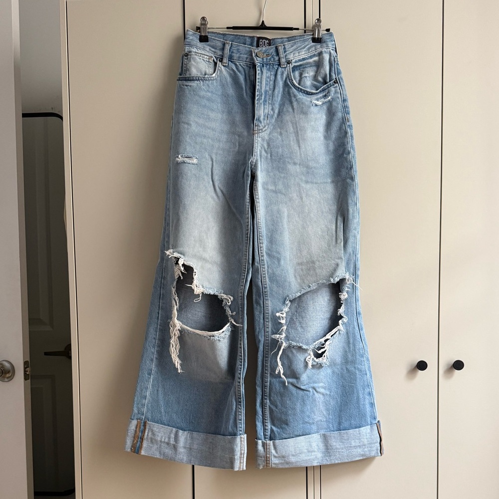 BDG Light Blue Distressed Skater Jeans